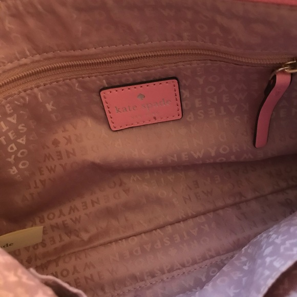 Kate Spade Pink Purse for Sale - Picture 2 of 3